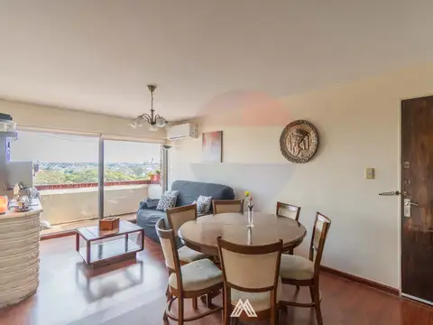 Venta Apartamento 3 Dormitorios y Garaje en Malvín