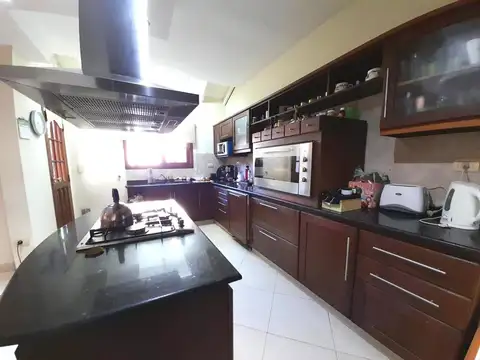 Casa en Venta en Ituzaingó, USD 280.000