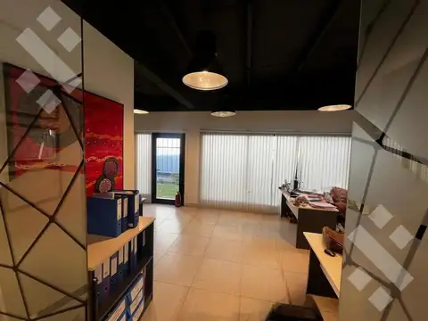 Galpon en Venta 250  mts Fondo