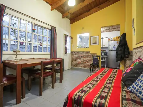 Casa 6 ambientes con 3 baños