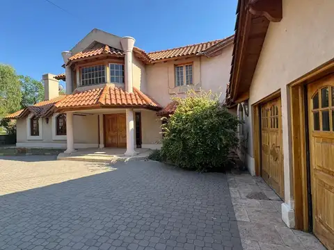 VENDE CASA EN DALVIAN barrio privado