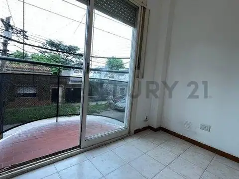 Departamento en Venta en Caseros, USD 45.000