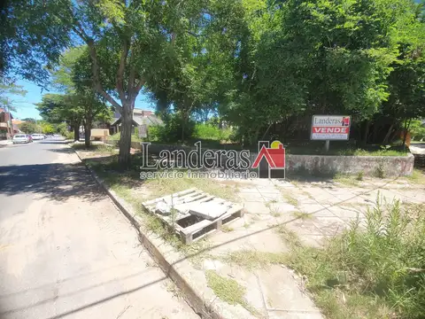 Terreno en Venta 30  mts Fondo