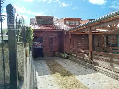 Dúplex con quincho y parrilla a 400 mts del mar 