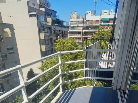 Precioso Monoambiente al Frente con balcon