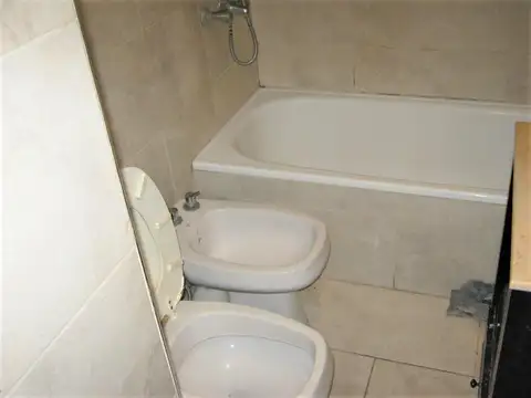 Viamonte 2100, Piso 5