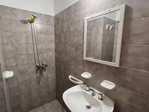 Departamento en Alquiler en Alto Alberdi, $ 580.000