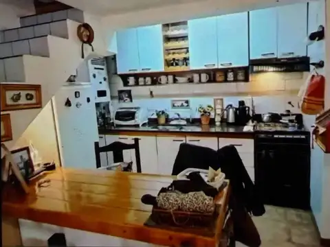 Depto Tipo Casa en Alquiler de 3 ambientes