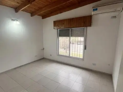 Departamento en Alquiler en General Pacheco, $ 520.000