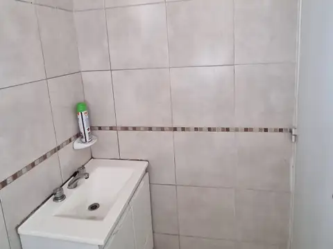 Departamento en Venta en Barrio Parque Field, USD 45.000