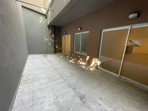 PH 3 amb con gran patio. Bajas expensas