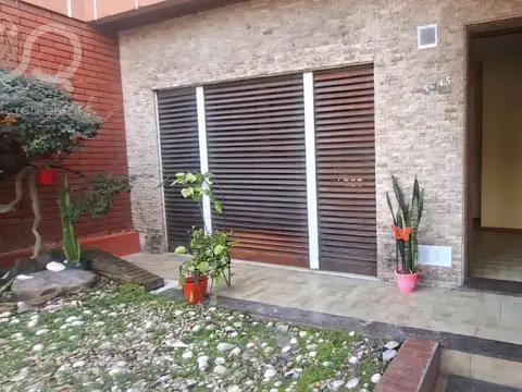 Casa en Venta en Versalles, USD 329.000