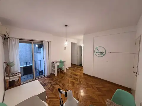 Ugarteche 3000, Piso 2