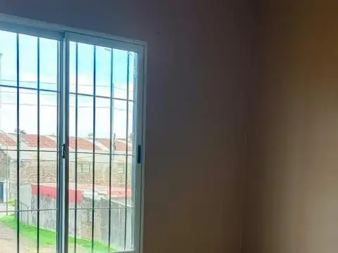 Departamento en Alquiler en Virrey del Pino, $ 390.000