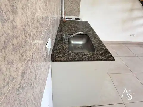 Departamento en Alquiler con 1 cocheras