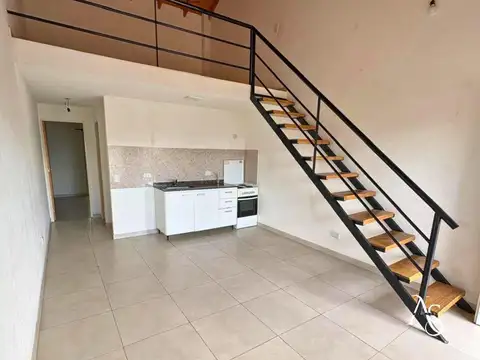 Departamento en Alquiler en Jose Clemente Paz, $ 650.000