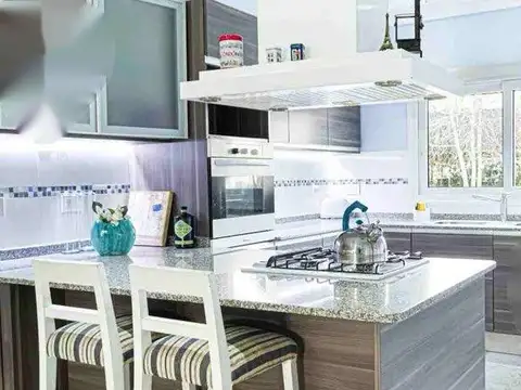 Casa en Alquiler en Brickland, $ 2.000.000