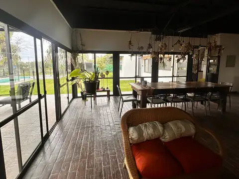 VENTA DE CASA Y VIÑEDO, CALLE LA POSTA S/N,JUNIN, CON TOUR VIRTUAL