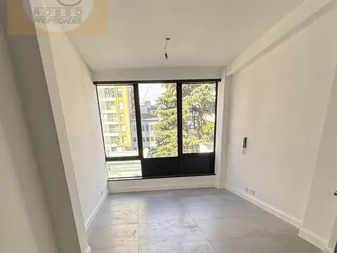 Oficina en Alquiler en Ramos Mejía Sur, $ 1.100.000
