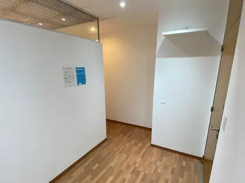 Oficina en venta en edificio Bureau - Pilar