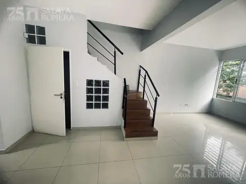 Oficina en Alquiler en Olivos, $ 3.900.000