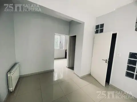 Oficina 4 ambientes con 3 baños