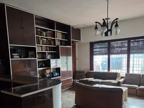 2 LOTES 18 X 35 SOBRE AVDA. GRAL. PAZ 15949 Y UNANUE