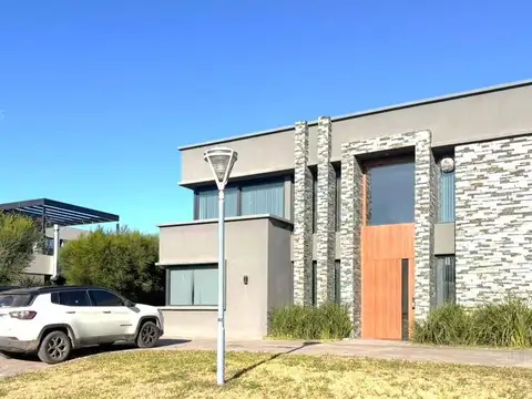 Casa en Terralagos