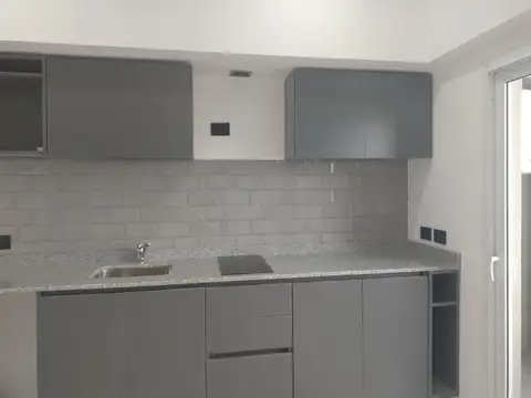 Departamento en Alquiler en Temperley, $ 550.000