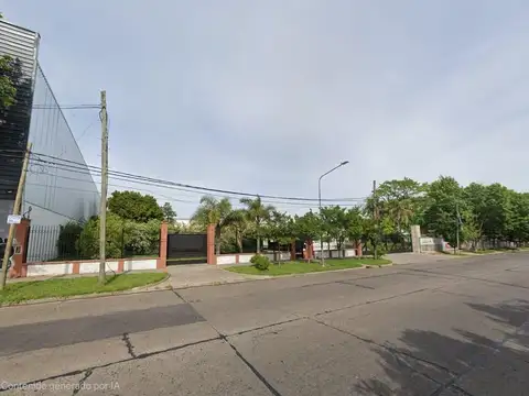 Fracción Industrial 8.843 m² c/ Galpón 1260 m² y Vivienda 7 amb 312 m² - Loma Hermosa
