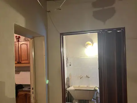 Venta PH tipo casa  5 ambientes -  Caseros