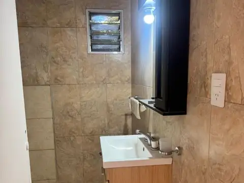 Departamento en venta de 2 ambientes con jardin km 50