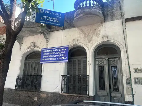 Dean Funes 1900 Terreno en Parque Patricios VENTA