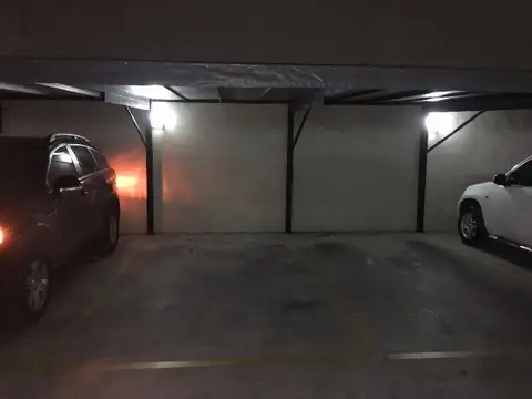 Cochera en Venta con acceso Horizontal