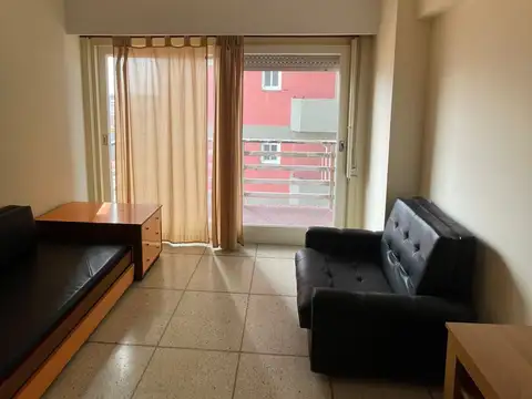 Avenida 12 900