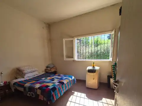 Casa 2 ambientes con 1 baño
