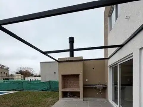 Casa en Venta en San Pablo, USD 215.000