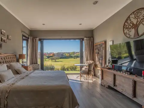 Casa en Venta Haras Santa Maria Barrio El Refugio Loma Verde Escobar