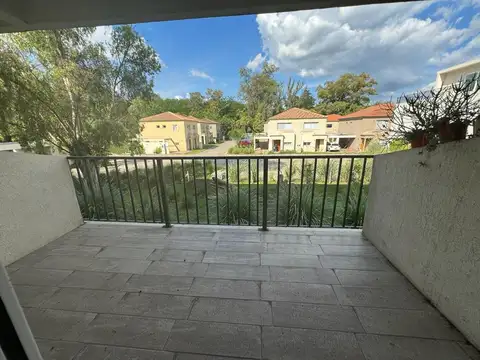 Departamento en Venta con 1 cochera