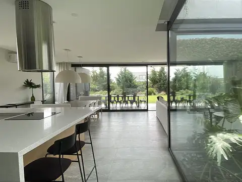 San Sebastian Area 5 100