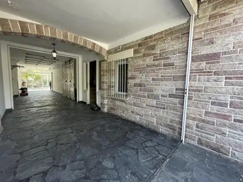 Casa en Alquiler Temporal de 4 dormitorios