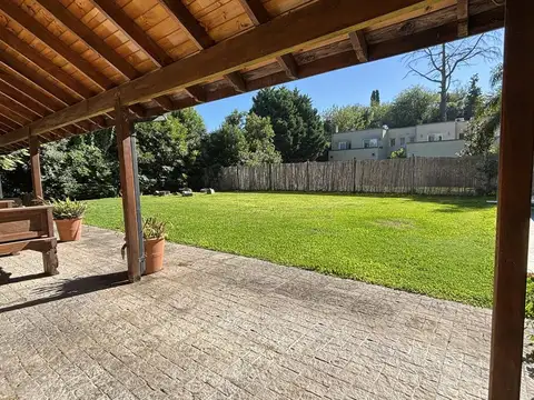 Casa en Alquiler al Noreste