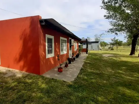 Casa Quinta a la Venta en Cañuelas sobre un lote de 2.200 m2