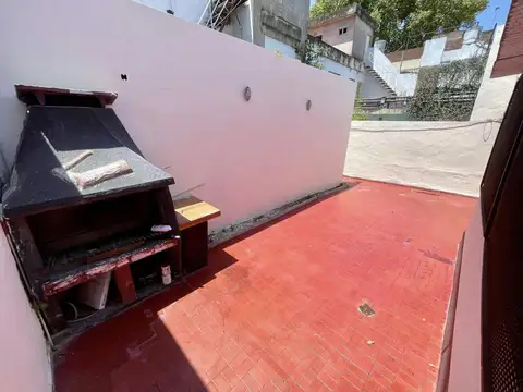 Depto Tipo Casa en Venta 40 años