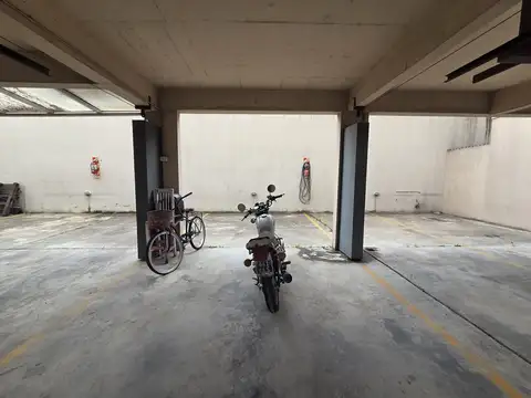Cochera en venta en Sáenz Peña