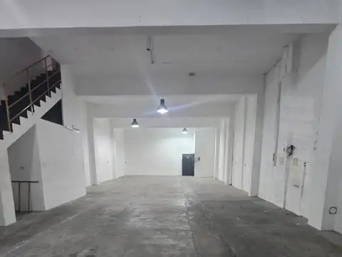 Galpon en Alquiler 26 años