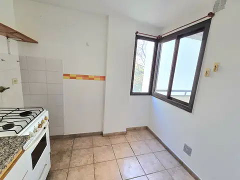 Departamento en Alquiler en Centro calle 12, $ 660.000