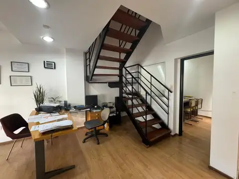Oficina en Venta al Oeste