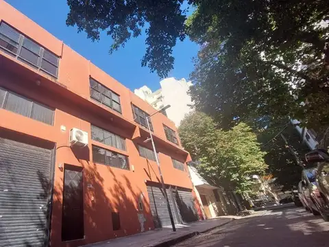 Oficina Monoambiente con 7 baños