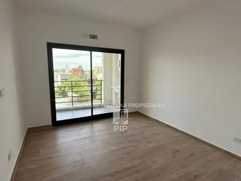 Departamento en Venta en Villa Luzuriaga, USD 62.000